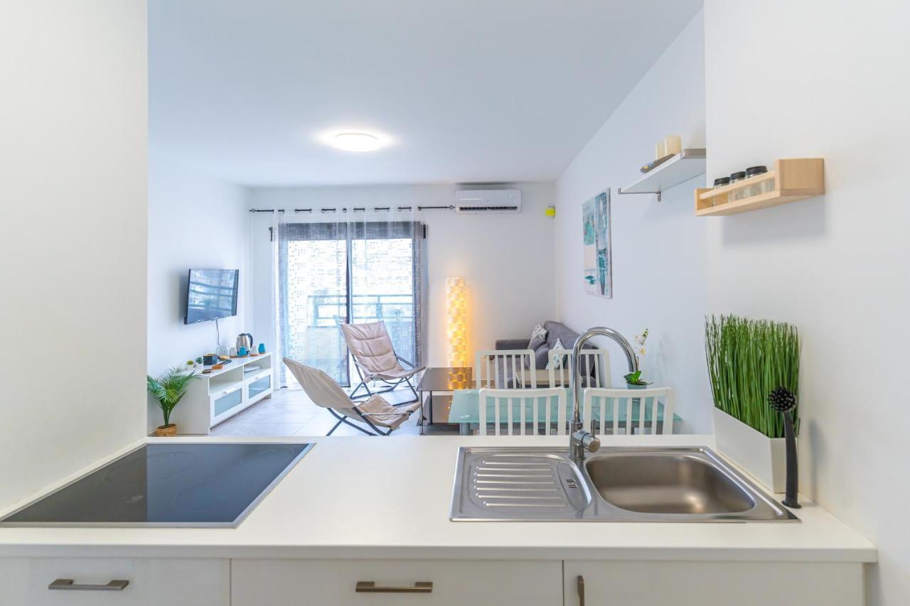 Modern 2-Bedroom Apartment With Stunning View Costa Adeje  Esterno foto