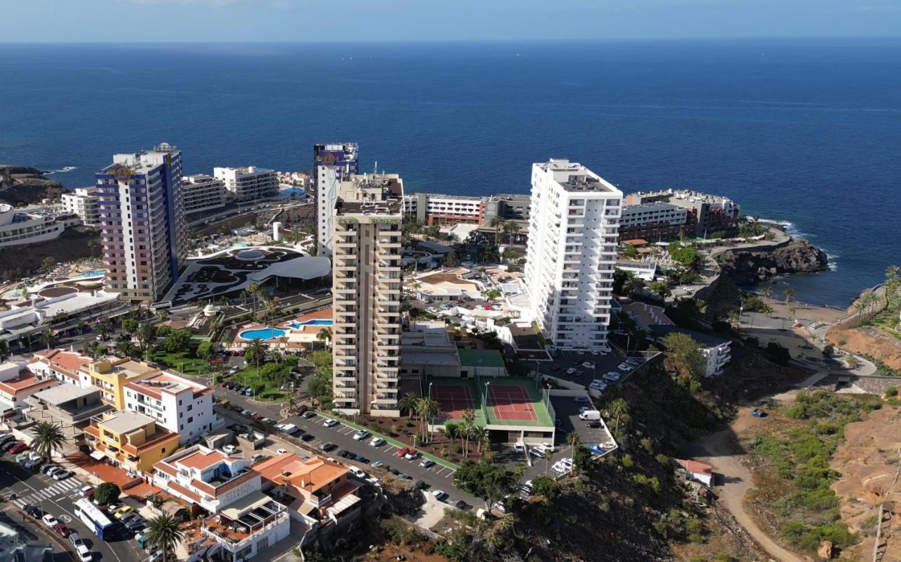 Modern 2-Bedroom Apartment With Stunning View Costa Adeje  Esterno foto